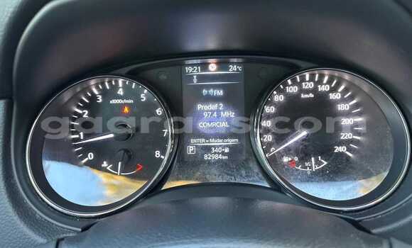 Buy Used Nissan Qashqai Bleu de nuit Car in Dakar in Dakar Buy Used Nissan Qashqai Bleu de nuit Car in Dakar in Dakar