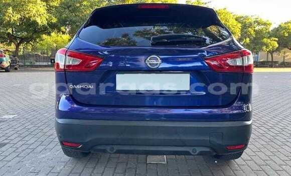 Buy Used Nissan Qashqai Bleu de nuit Car in Dakar in Dakar Buy Used Nissan Qashqai Bleu de nuit Car in Dakar in Dakar