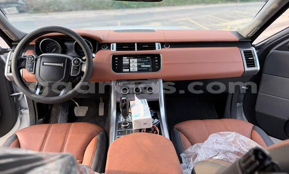 Acheter Occasion Voiture Range Rover Range Rover Blanc à Dakar, Dakar Acheter Occasion Voiture Range Rover Range Rover Blanc à Dakar, Dakar