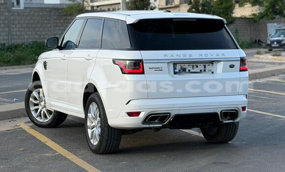 Acheter Occasion Voiture Range Rover Range Rover Blanc à Dakar, Dakar Acheter Occasion Voiture Range Rover Range Rover Blanc à Dakar, Dakar