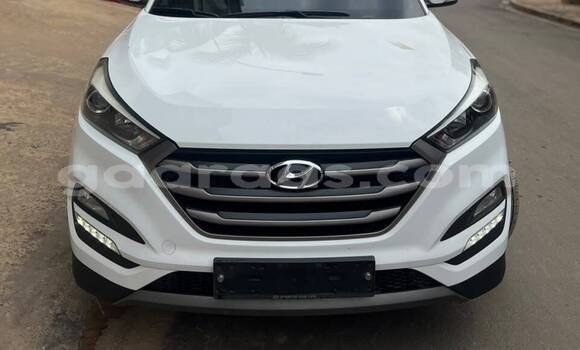 Acheter Neuf Voiture Hyundai Santa Fe Blanc à Dakar, Dakar Acheter Neuf Voiture Hyundai Santa Fe Blanc à Dakar, Dakar