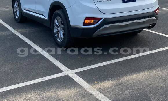 Acheter Neuf Voiture Hyundai Santa Fe Blanc à Dakar, Dakar Acheter Neuf Voiture Hyundai Santa Fe Blanc à Dakar, Dakar