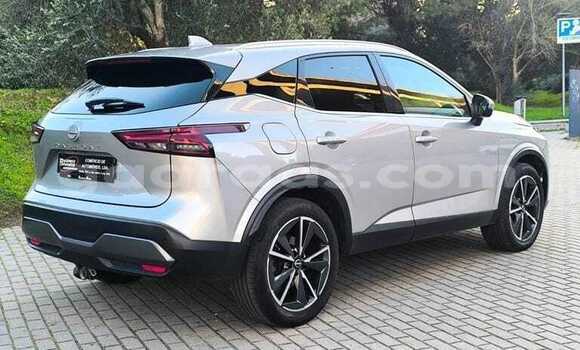 Buy Used Nissan Qashqai Silver Car in Dakar in Dakar Buy Used Nissan Qashqai Silver Car in Dakar in Dakar