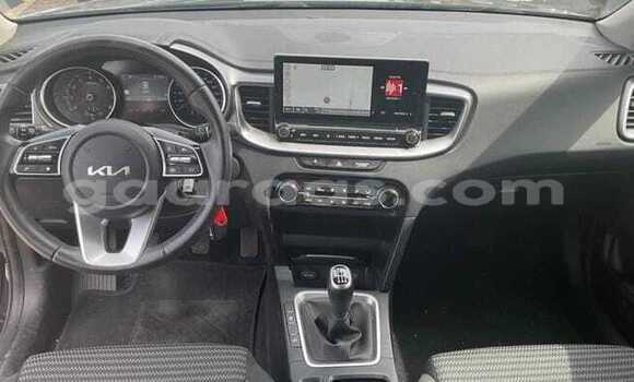 Buy Used Kia Cee'd Black Car in Dakar in Dakar Buy Used Kia Cee'd Black Car in Dakar in Dakar
