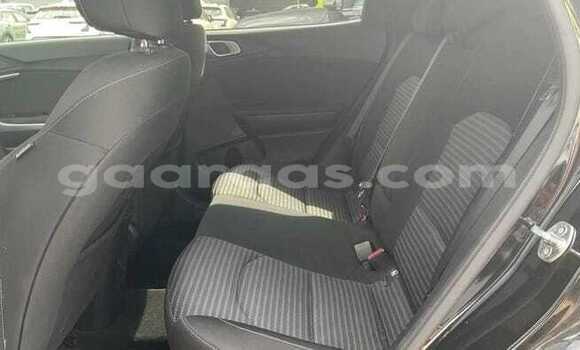 Buy Used Kia Cee'd Black Car in Dakar in Dakar Buy Used Kia Cee'd Black Car in Dakar in Dakar