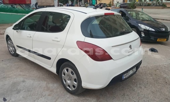 Buy Used Peugeot 308 White Car in Dakar in Dakar Buy Used Peugeot 308 White Car in Dakar in Dakar