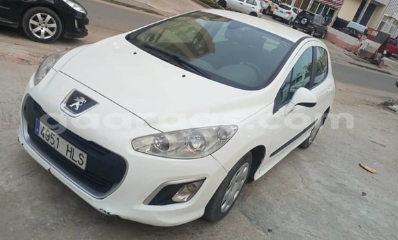 Buy Used Peugeot 308 White Car in Dakar in Dakar Buy Used Peugeot 308 White Car in Dakar in Dakar