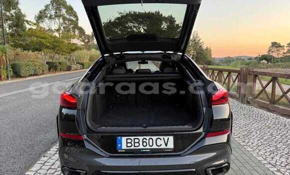 Dieundeu Occasion BMW X6 Black Auto in Dakar in Dakar Dieundeu Occasion BMW X6 Black Auto in Dakar in Dakar