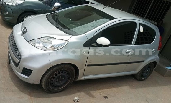 Buy Import Peugeot 107 White Car in Dakar in Dakar Buy Import Peugeot 107 White Car in Dakar in Dakar