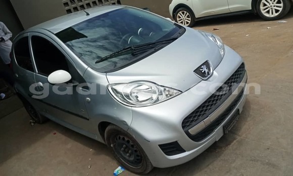 Buy Import Peugeot 107 White Car in Dakar in Dakar Buy Import Peugeot 107 White Car in Dakar in Dakar