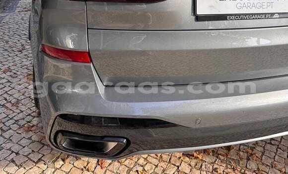 Dieundeu Occasion BMW X7 Silver Auto in Dakar in Dakar Dieundeu Occasion BMW X7 Silver Auto in Dakar in Dakar