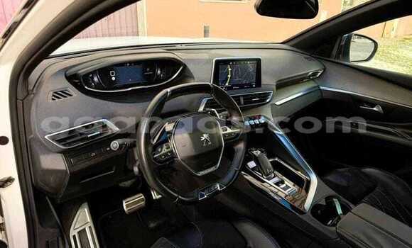 Buy Used Peugeot 3008 White Car in Dabo in Kolda Buy Used Peugeot 3008 White Car in Dabo in Kolda