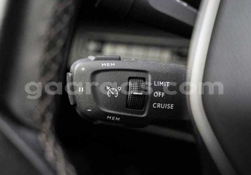 Big with watermark peugeot 3008 dakar dakar 34461