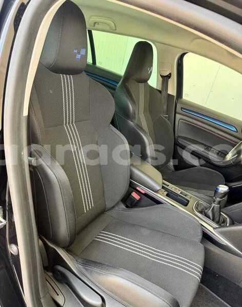 Big with watermark renault megane dakar dakar 34466
