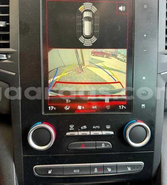 Big with watermark renault megane dakar dakar 34466