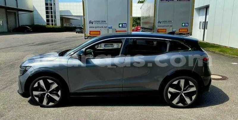 Big with watermark renault megane kolda dabo 34467