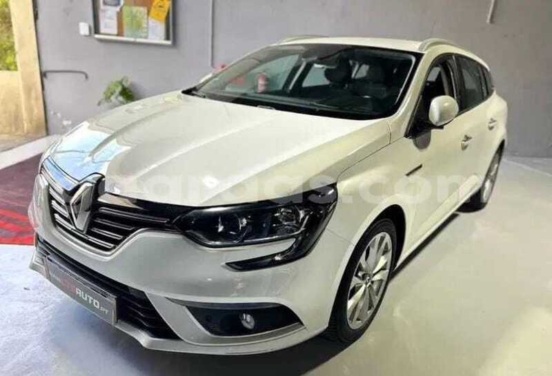 Big with watermark renault megane kolda dabo 34468