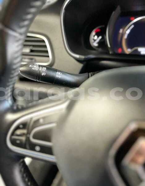 Big with watermark renault megane kolda dabo 34468
