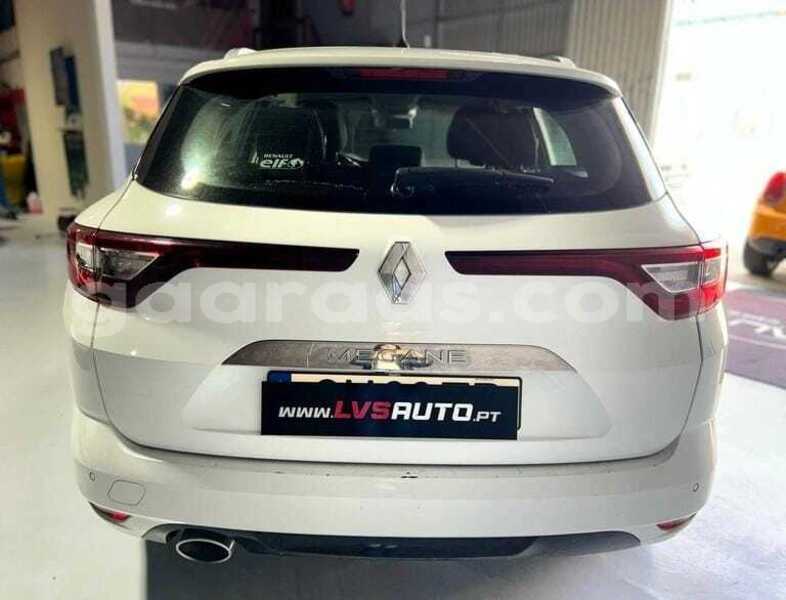 Big with watermark renault megane kolda dabo 34468