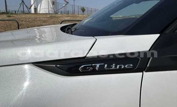 Buy Used Peugeot 2008 White Car in Dabo in Kolda Buy Used Peugeot 2008 White Car in Dabo in Kolda