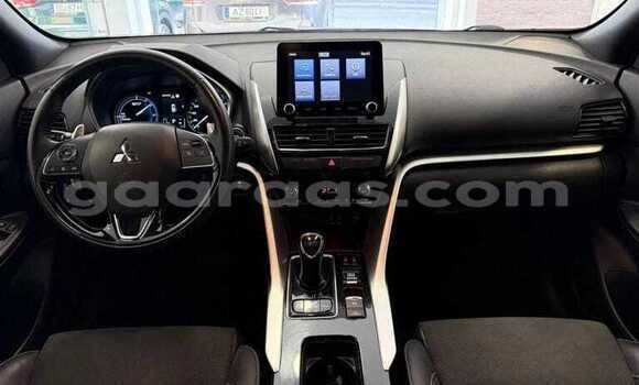 Buy Used Mitsubishi Eclipse Cross Silver Car in Dakar in Dakar Buy Used Mitsubishi Eclipse Cross Silver Car in Dakar in Dakar