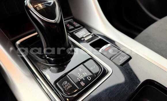 Buy Used Mitsubishi Eclipse Cross Silver Car in Dakar in Dakar Buy Used Mitsubishi Eclipse Cross Silver Car in Dakar in Dakar