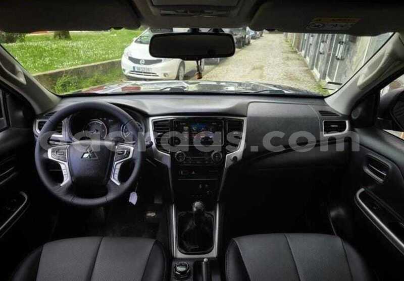 Big with watermark mitsubishi l200 dakar dakar 34482