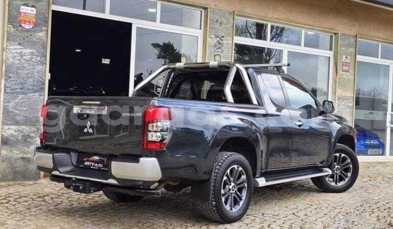 Big with watermark mitsubishi l200 dakar dakar 34482