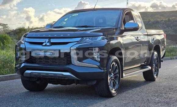 Buy Used Mitsubishi L200 Black Car in Dabo in Kolda