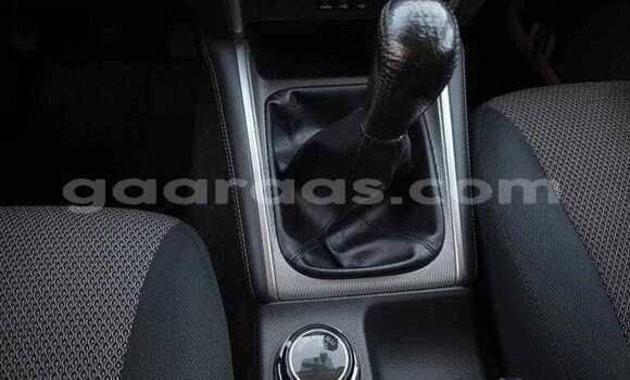 Buy Used Mitsubishi L200 Black Car in Dabo in Kolda Buy Used Mitsubishi L200 Black Car in Dabo in Kolda