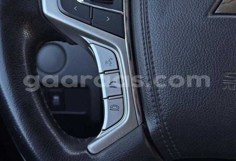 Big with watermark mitsubishi l200 dakar dakar 34484
