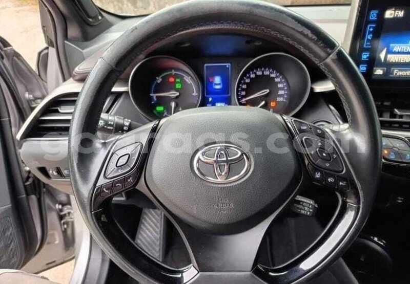 Big with watermark toyota c hr ziguinchor bignona 34489