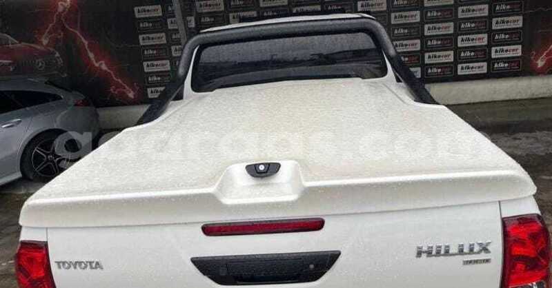 Big with watermark toyota hilux dakar dakar 34490