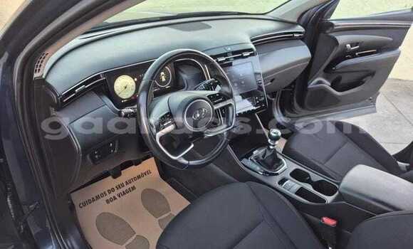 Buy Used Hyundai Tucson Silver Car in Dakar in Dakar Buy Used Hyundai Tucson Silver Car in Dakar in Dakar