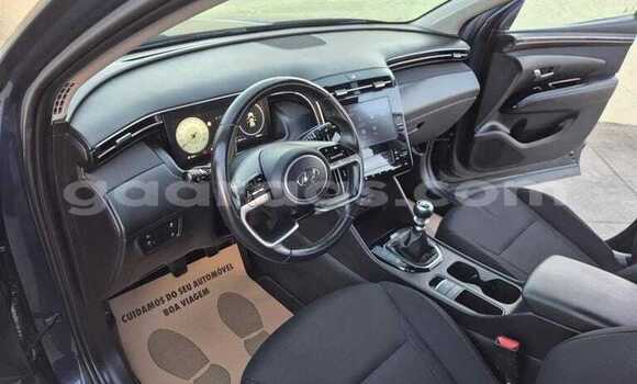 Buy Used Hyundai Tucson Silver Car in Dakar in Dakar Buy Used Hyundai Tucson Silver Car in Dakar in Dakar