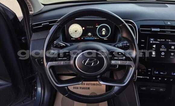Buy Used Hyundai Tucson Silver Car in Dakar in Dakar Buy Used Hyundai Tucson Silver Car in Dakar in Dakar