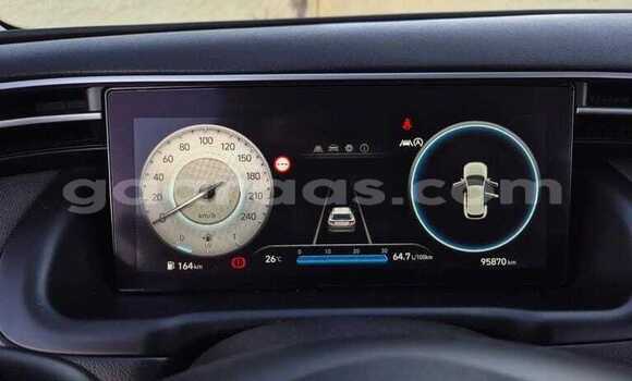 Buy Used Hyundai Tucson Silver Car in Dakar in Dakar Buy Used Hyundai Tucson Silver Car in Dakar in Dakar