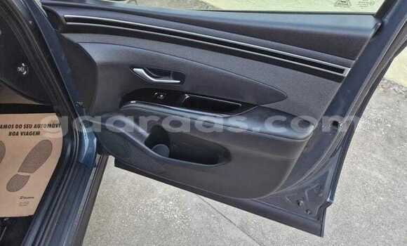 Buy Used Hyundai Tucson Silver Car in Dakar in Dakar Buy Used Hyundai Tucson Silver Car in Dakar in Dakar