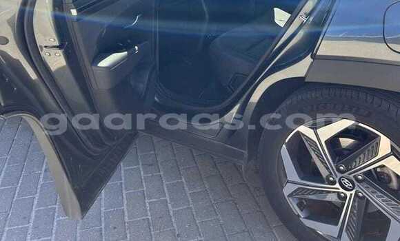 Buy Used Hyundai Tucson Silver Car in Dakar in Dakar Buy Used Hyundai Tucson Silver Car in Dakar in Dakar