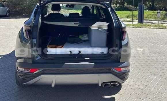 Buy Used Hyundai Tucson Silver Car in Dakar in Dakar Buy Used Hyundai Tucson Silver Car in Dakar in Dakar