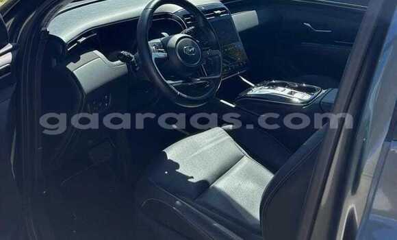 Buy Used Hyundai Tucson Silver Car in Dakar in Dakar Buy Used Hyundai Tucson Silver Car in Dakar in Dakar