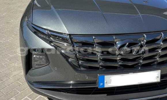 Buy Used Hyundai Tucson Silver Car in Dakar in Dakar Buy Used Hyundai Tucson Silver Car in Dakar in Dakar