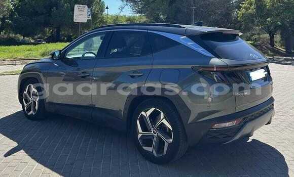 Buy Used Hyundai Tucson Silver Car in Dakar in Dakar Buy Used Hyundai Tucson Silver Car in Dakar in Dakar