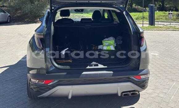 Buy Used Hyundai Tucson Silver Car in Dakar in Dakar Buy Used Hyundai Tucson Silver Car in Dakar in Dakar