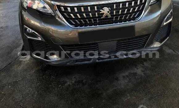 Acheter Occasion Voiture Peugeot 5008 Gris à Dabo, Kolda
