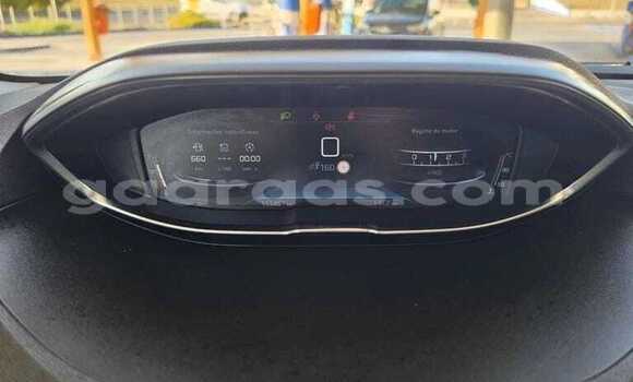 Buy Used Peugeot 5008 Silver Car in Dabo in Kolda Buy Used Peugeot 5008 Silver Car in Dabo in Kolda