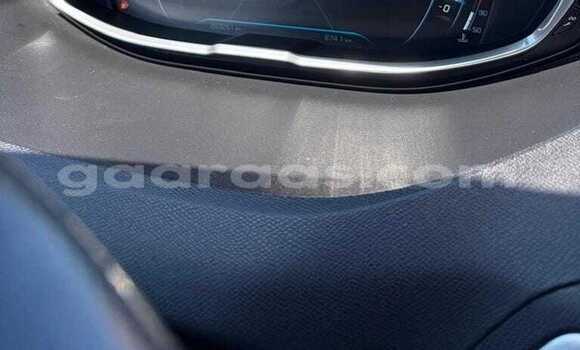 Buy Used Peugeot 3008 Red Car in Dakar in Dakar Buy Used Peugeot 3008 Red Car in Dakar in Dakar