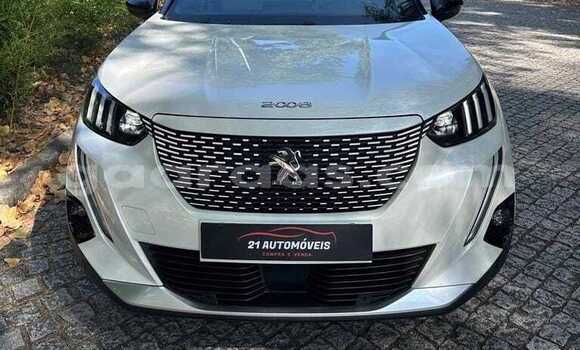 Buy Used Peugeot 2008 White Car in Dakar in Dakar Buy Used Peugeot 2008 White Car in Dakar in Dakar
