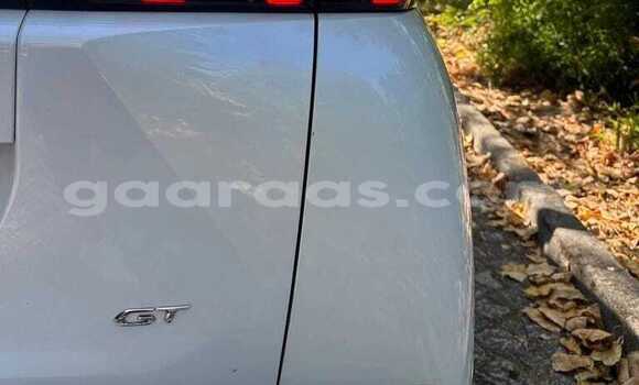 Buy Used Peugeot 2008 White Car in Dakar in Dakar Buy Used Peugeot 2008 White Car in Dakar in Dakar