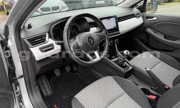 Acheter Occasion Voiture Renault Clio Gris à Dabo, Kolda Acheter Occasion Voiture Renault Clio Gris à Dabo, Kolda